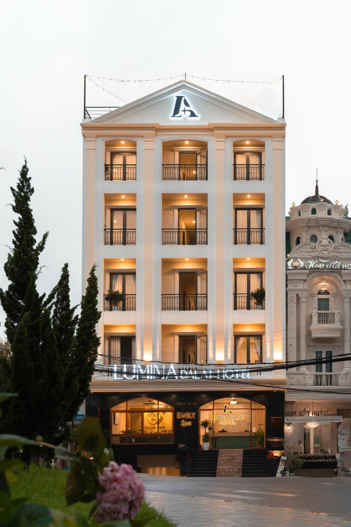 Lumina Hotel Da Lat Central Bagian luar foto